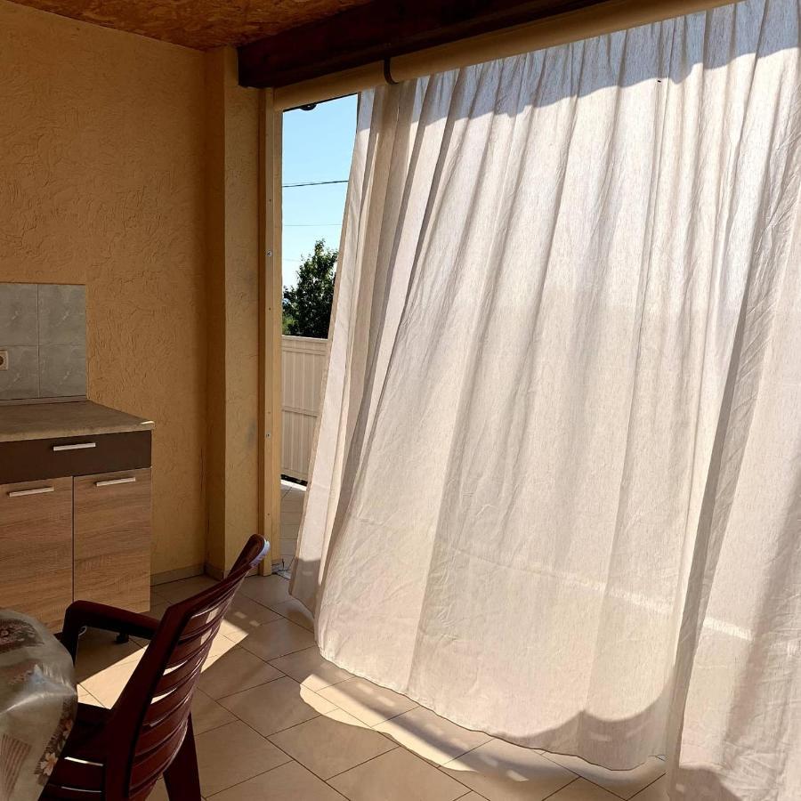 Guest House Santin Τσορνομόρσκ Εξωτερικό φωτογραφία