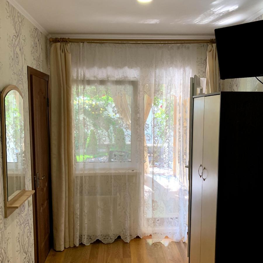 Guest House Santin Τσορνομόρσκ Εξωτερικό φωτογραφία