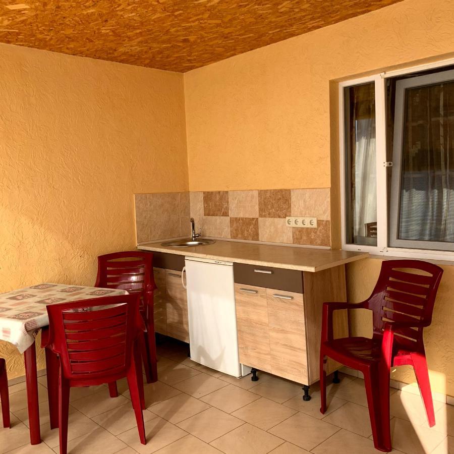 Guest House Santin Τσορνομόρσκ Εξωτερικό φωτογραφία